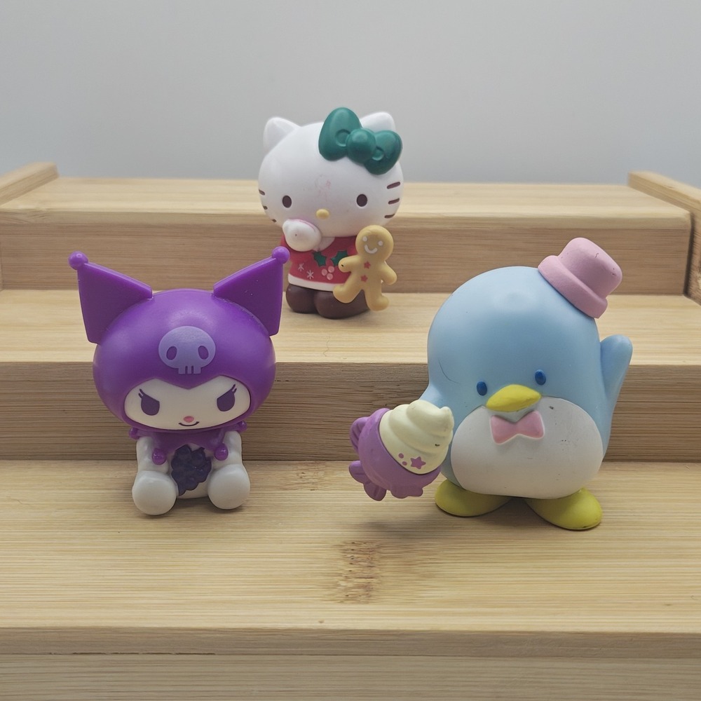 Hello Kitty Mini Vinyl Figure Bundle Sanrio Jazwares Tuxedo Sam Sonic Kuromi